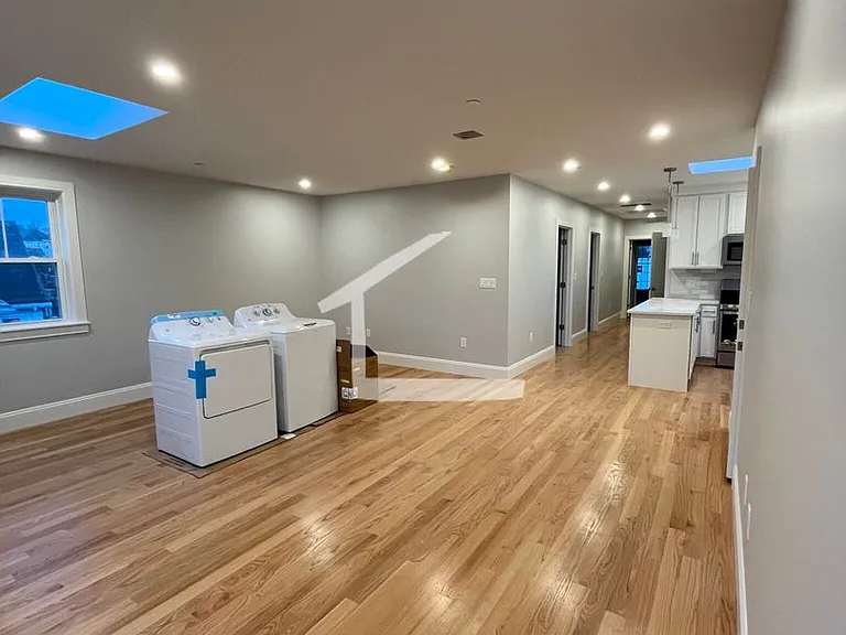 19 Shepard St #3A — Photo 4