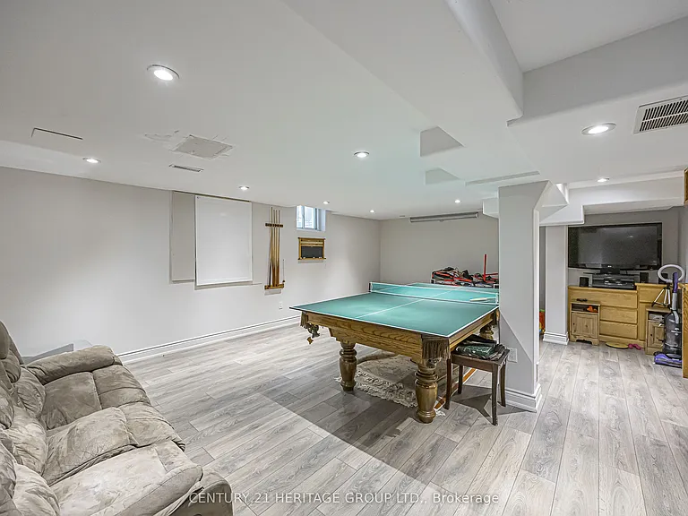 120 Kootenay Rdg — Photo 30