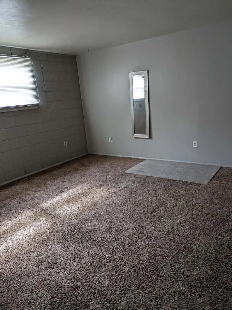 972 30th Ave - Apt 2 — Photo 3