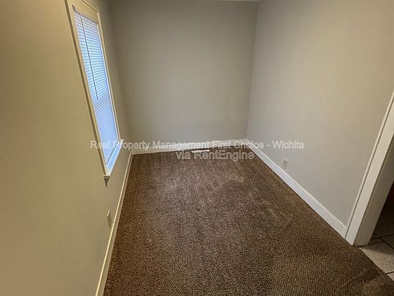 2nd image of 714 W Dayton Ave