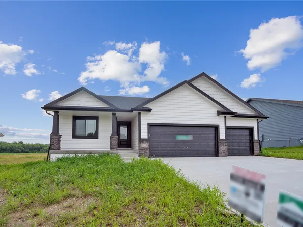 3217 NW Brookside Dr, Grimes, IA 50111