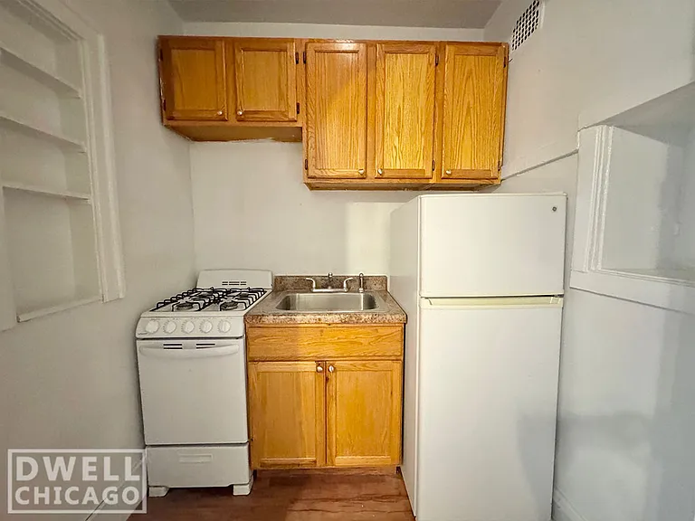 2537 N Sawyer Ave #1 — Photo 7