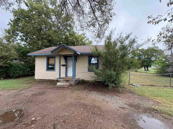 1114 S 10th St, Duncan, OK 73533