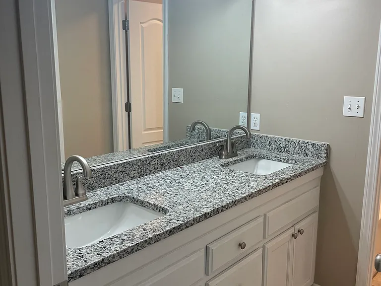 98 Turtle Creek Dr — Photo 10