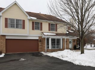 10175 Cambridge Ct, Mokena, IL 60448