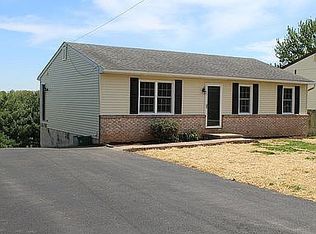 492 W Ridge Rd, Elizabethtown, PA 17022