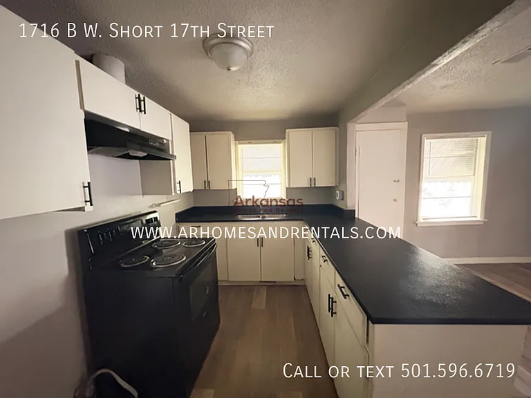 1716 West Cir #B — Photo 5