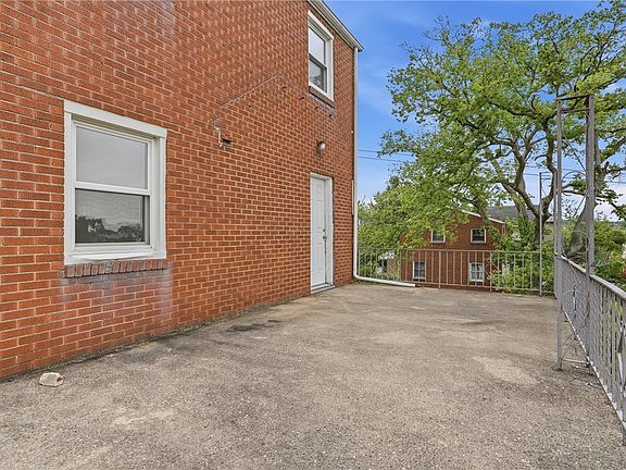 32nd image of 700 Large Ave
