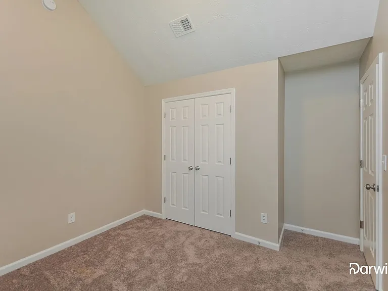 395 Spring Lake Ter — Photo 14