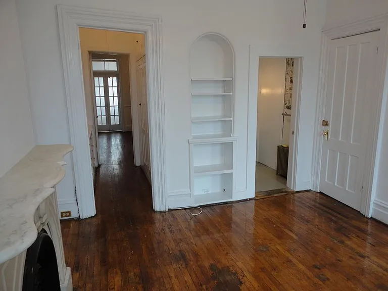 602 Madison Ave #2 — Photo 4