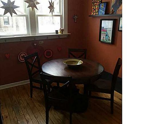 5th image of 310 Highland Ave