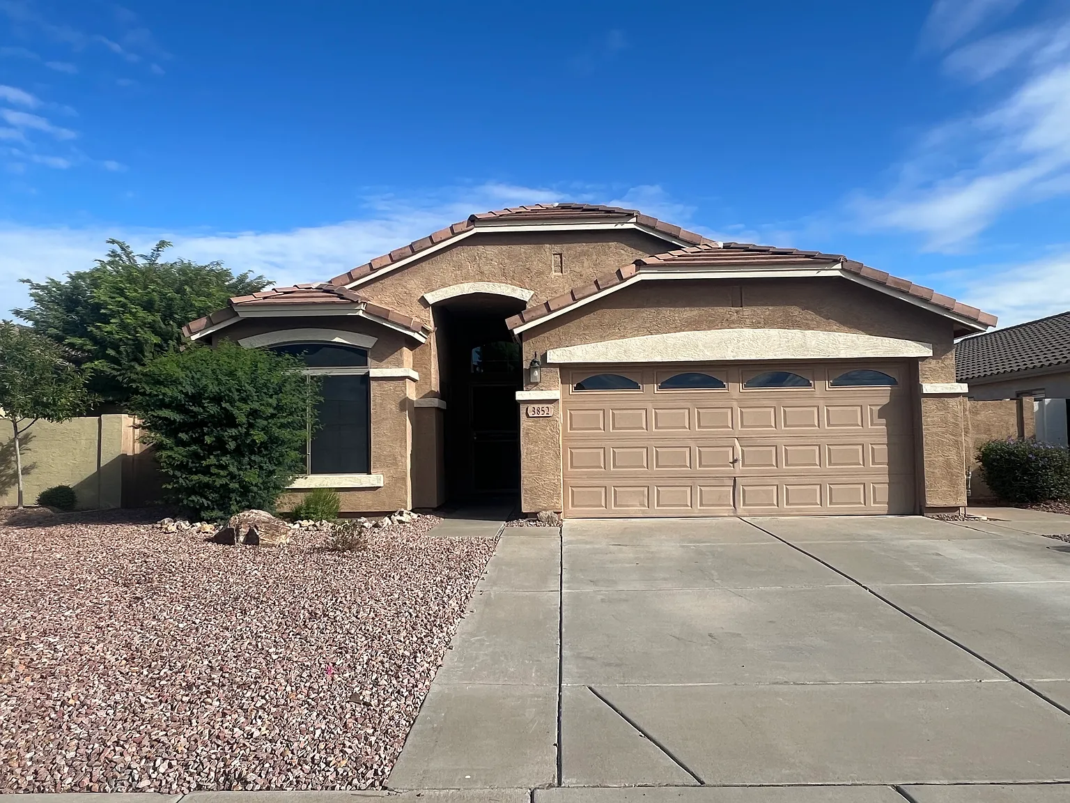 3 bed, 1544 sqft, $2,200 — Photo 1