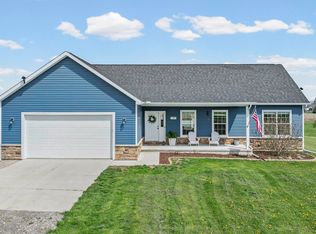1985 Winslow Rd, Attica, MI 48412