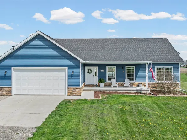 1985 Winslow Rd, Attica, MI 48412