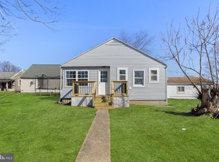 1103 3rd Ave, Harrisburg, PA 17113