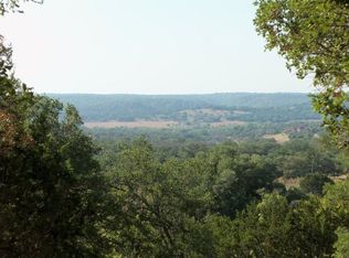 404 Mustang St, Fredericksburg, TX 78624