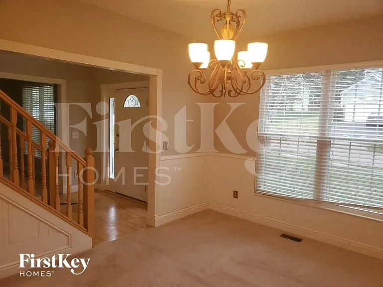 4198 Shayler Creek Dr — Photo 2