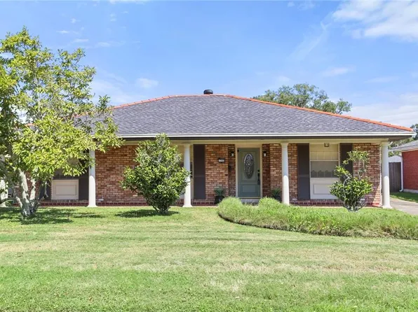 8709 Darby Ln, River Ridge, LA 70123