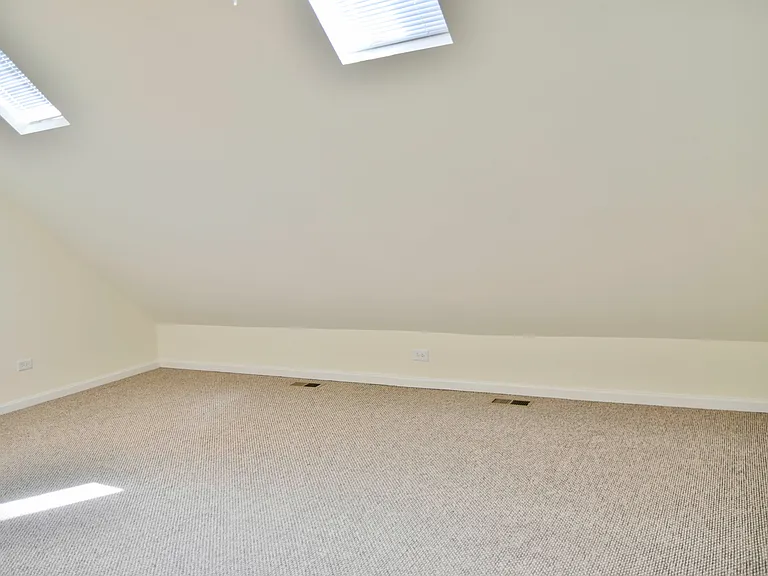 2438 N Ashland Ave #2R — Photo 11