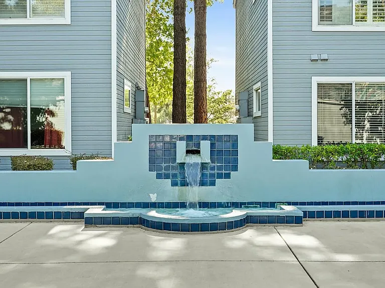 828 Boardwalk Pl — Photo 8