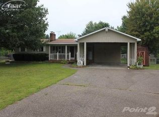 8574 N McKinley Rd, Flushing, MI 48433