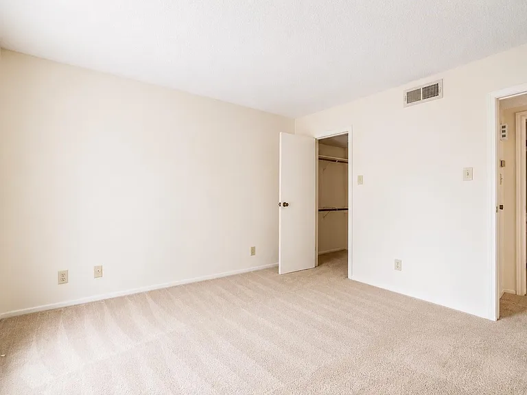 7900 N Stadium Dr #22 — Photo 13