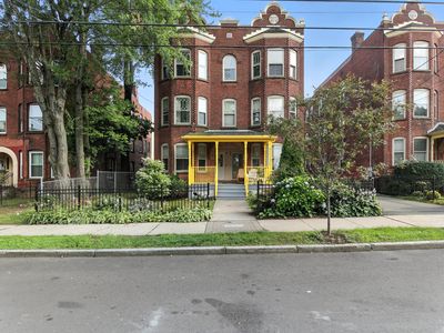 11 Mortson Street, Hartford, CT, 06106