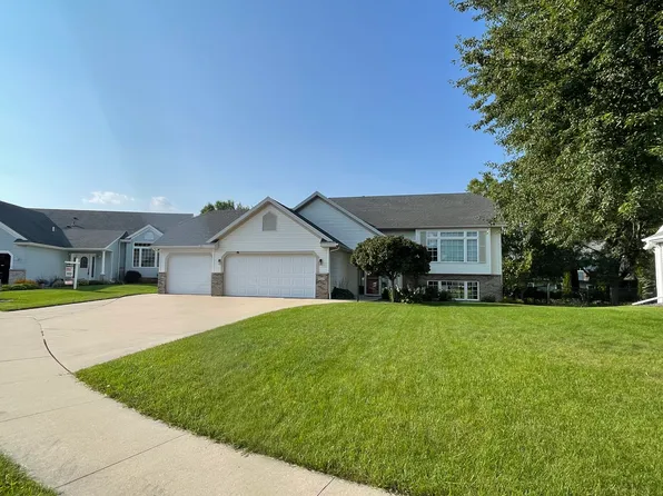 929 Plymouth Ln NW, Rochester, MN 55901
