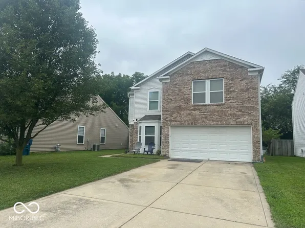 8218 Ossian Ct, Camby, IN 46113