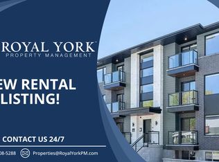 152 Springhurst Ave, Ottawa, ON K1S0E5