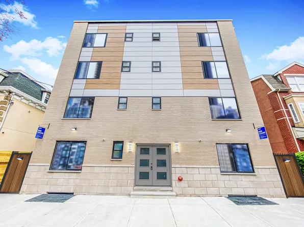 649 N 35th St, Philadelphia, PA