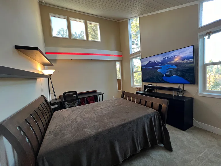 742 Tulip Ln — Photo 20