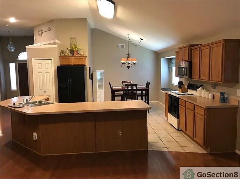 1st image of 9104 Nightingale Dr