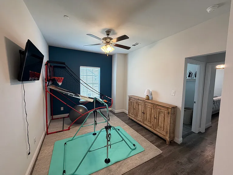 5581 Crosby Dr — Photo 10