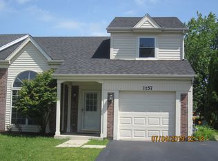 1257 Trinity Dr, Carol Stream, IL 60188