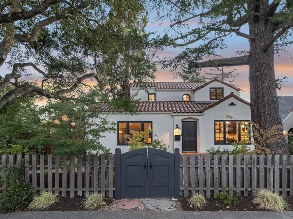 1528 Byron St, Palo Alto, CA 94301