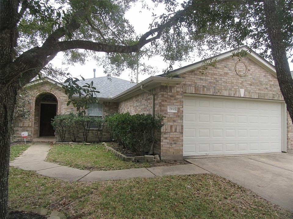 1st image of 17935 Rose Hill Park Ln