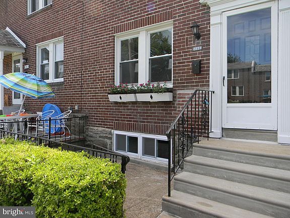 3rd image of 3818 Brunswick Ave