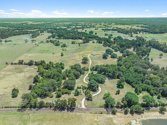 4th image of 1779 Callender Lake Dr