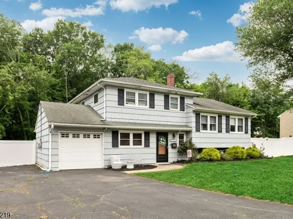 123 Oak St, Rockaway Twp., NJ 07801