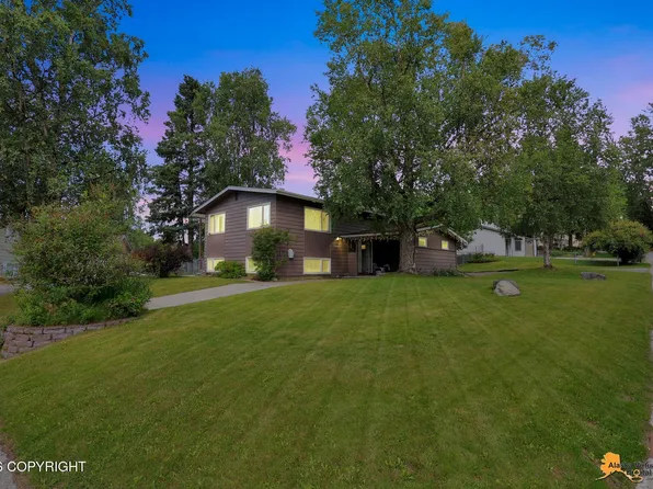 7657 E 20th Ave, Anchorage, AK 99504