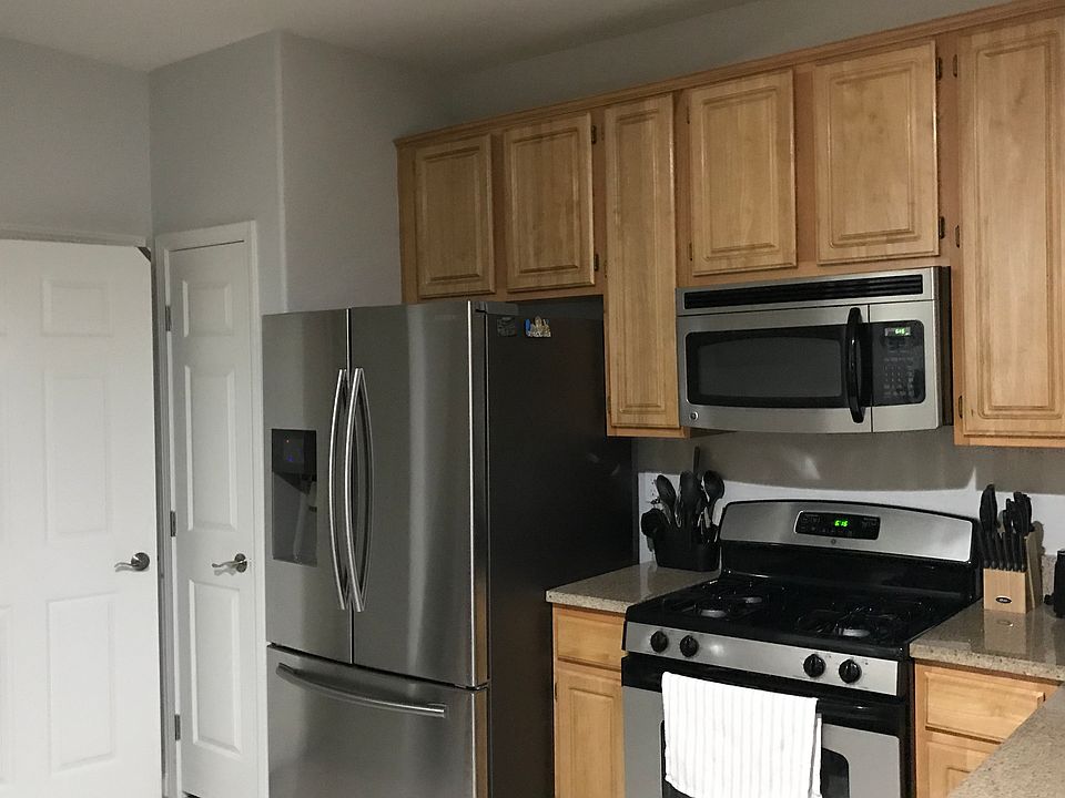 Kitchen with full size appliances