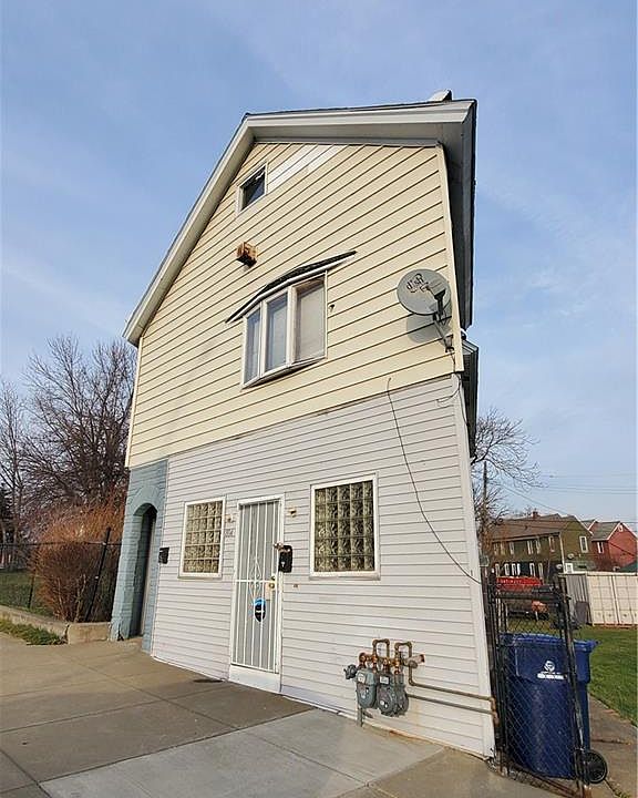 1st image of 804 S Park Ave