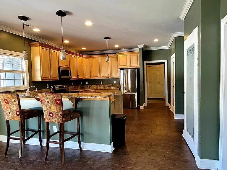 121 Triple Crown Ct — Photo 21
