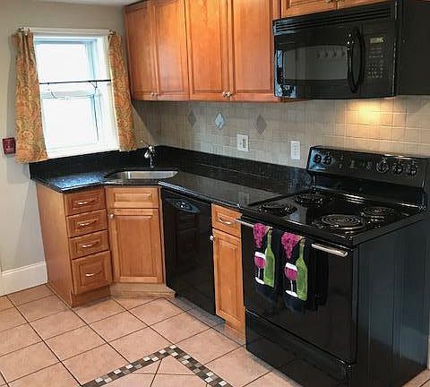 3rd image of 8010 Germantown Ave