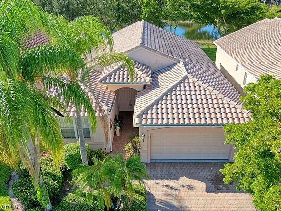 2nd image of 9568 Lismore Ln