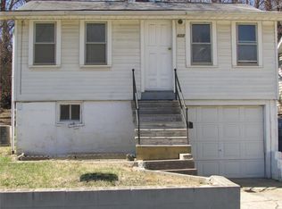 622 Sheppard St, Alton, IL 62002