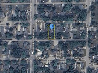 806 E Filer St, Ludington, MI 49431