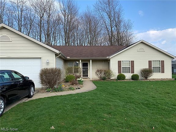 2nd image of 428-430 Oakdale Cir