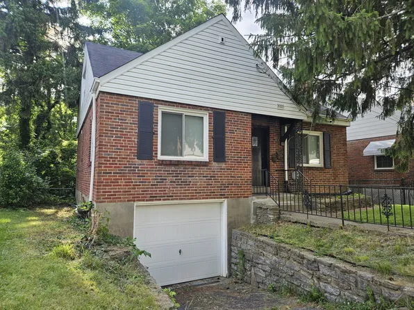 3935 Farrell Dr, Cincinnati, OH 45211